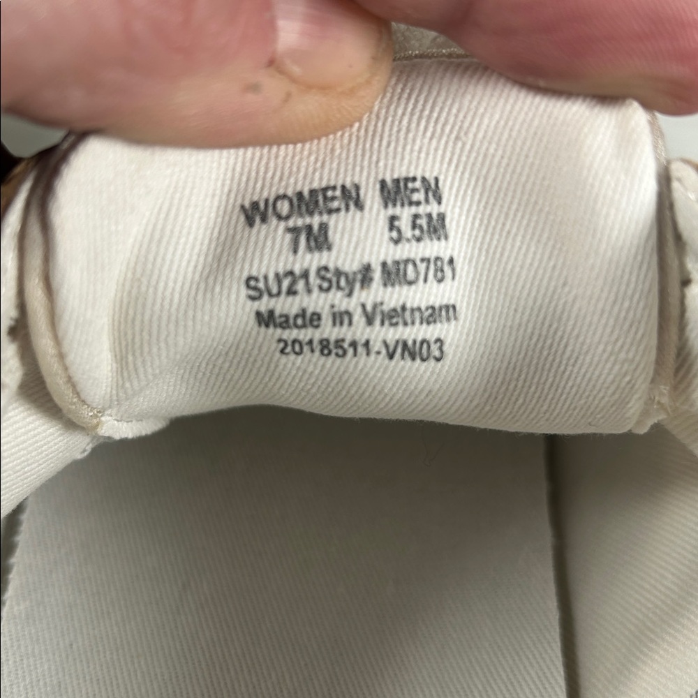 Madewell NWOT Kickoff Trainer Sneaker Yellow Tan Athletic Madewell Shoe Size 7 - Picture 3 of 14